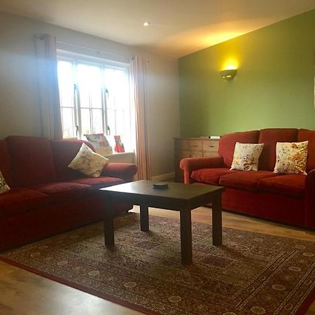 Hopton Cottage - Darwin Lake Holiday Village Матлок Екстериор снимка