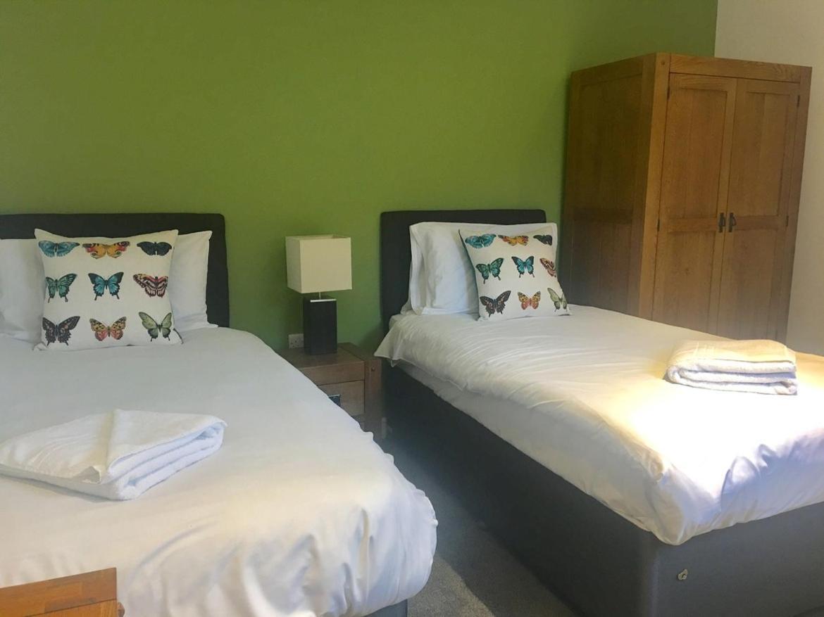 Hopton Cottage - Darwin Lake Holiday Village Матлок Екстериор снимка